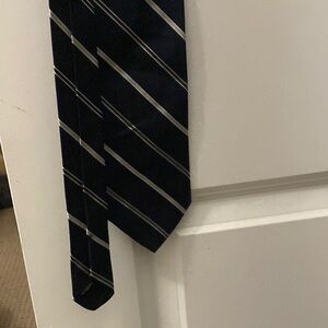 Brooks Brothers Black and White Striped Tie